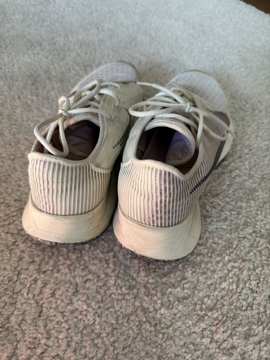 Buty Nike rozm 36,5 Superrep