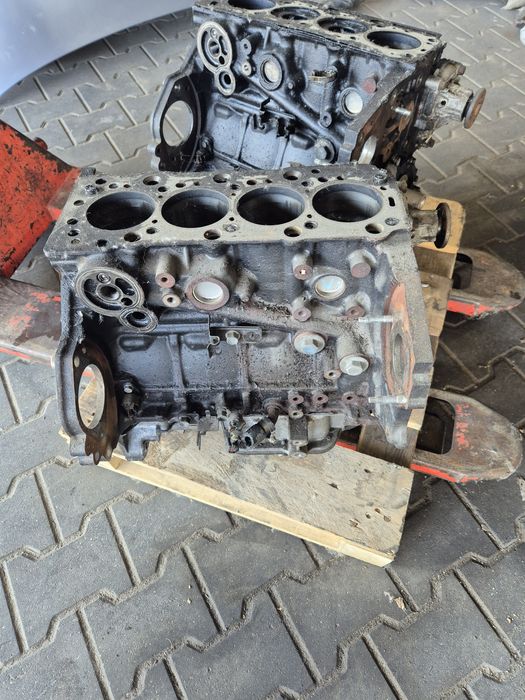 Opel Astra j 1,7 cdti dół silnika