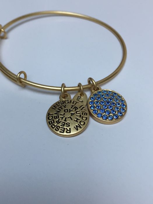 Знижка !  Браслет Chrysalis, Набір, кристали