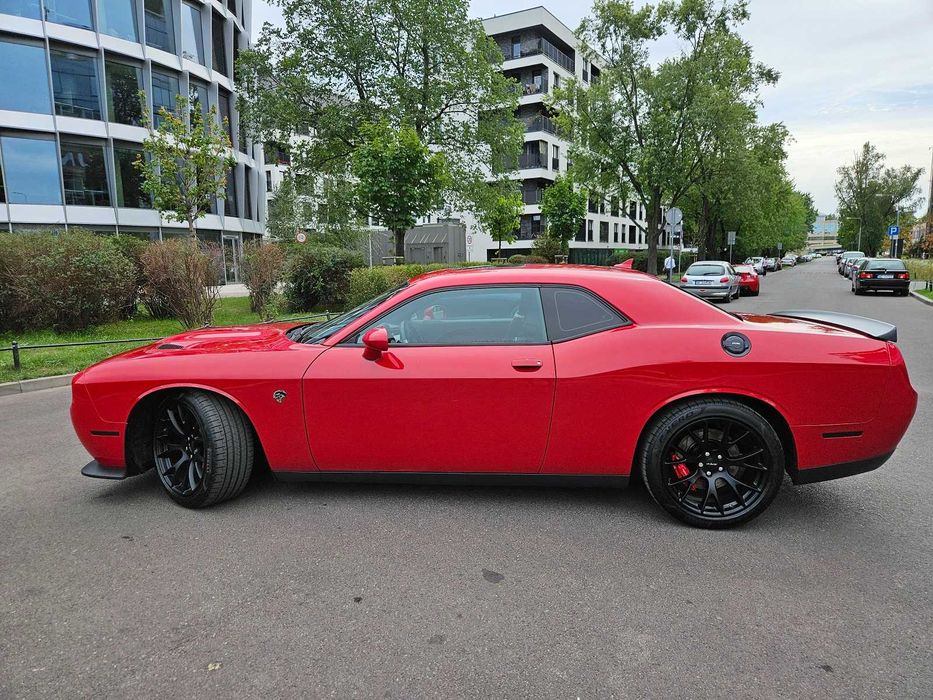 Dodge Challenger Dodge Challenger 6.2 SRT Hellcat