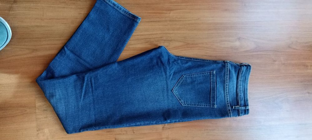 Spodnie jeansowe NOWE Slim fit 42