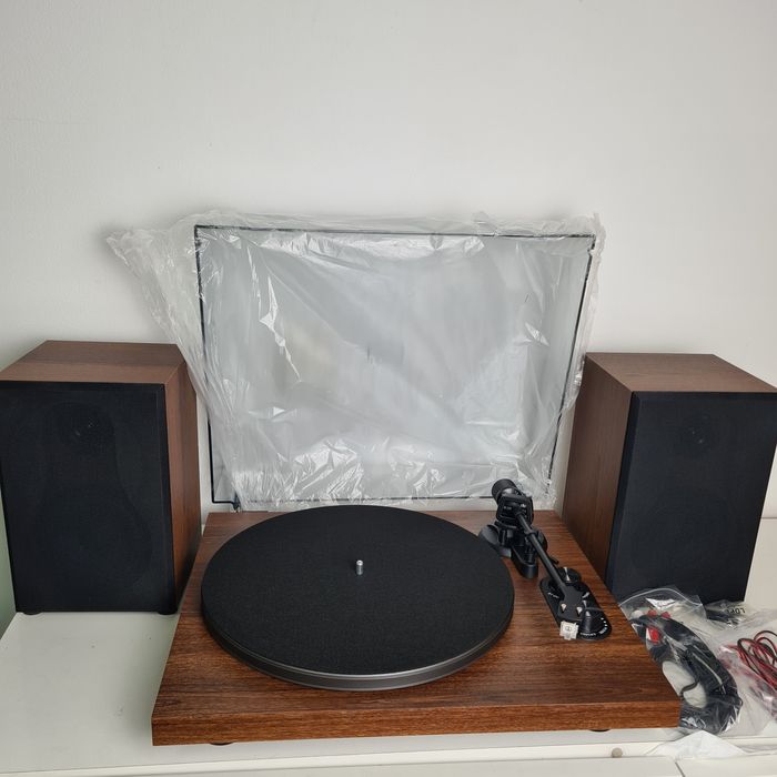 Udreamer UD006 вініловий програвач з колонками