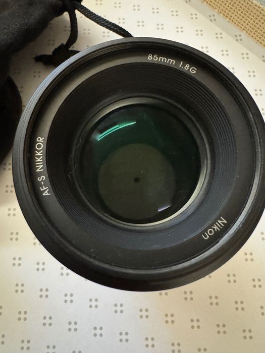 Objetiva Nikon AF-S NIKKOR 85mm f/1.8G
