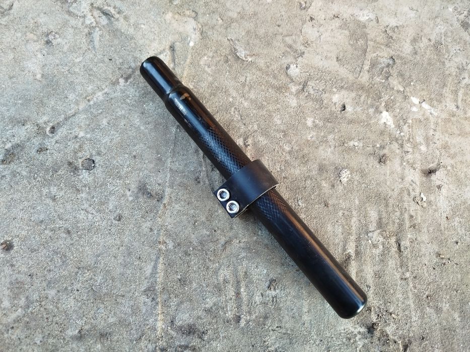 Продам  диск передній,труба сидіння, хомут, спинка для електровелосип