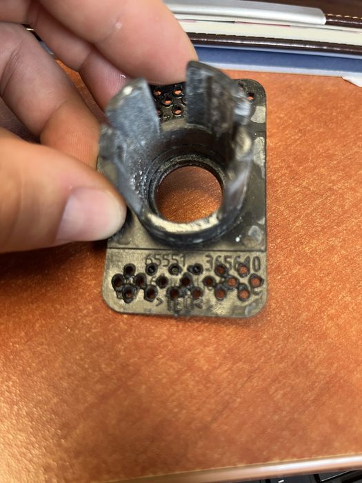 Koszyczki/gniazda czujników parkowania PDC Jeep wk2