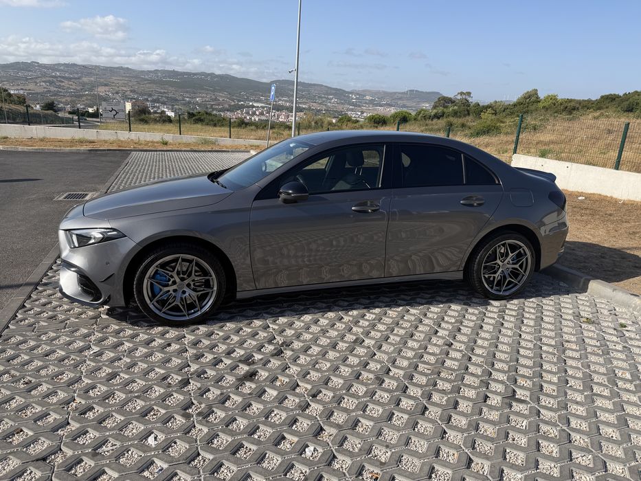 Mercedes A250e - Limousine AMG