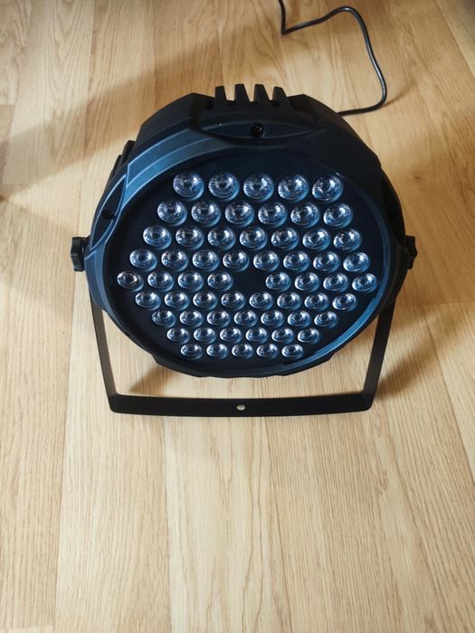 Reflektor LED PAR RGB 60x30W DMX