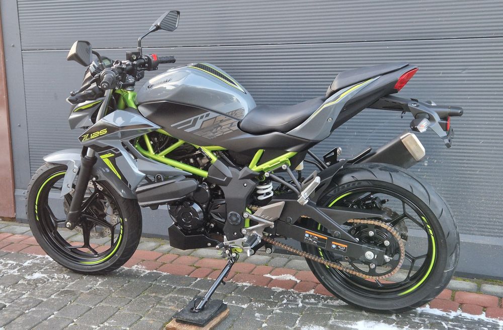 Kawasaki Z125 niski przebieg! Kategoria A1 , B *Możliwość Transportu*