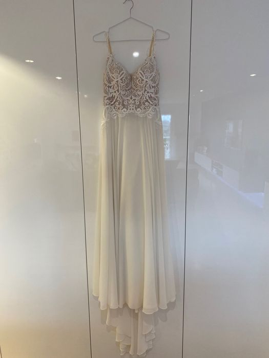 Suknia ślubna Monica Loretti S