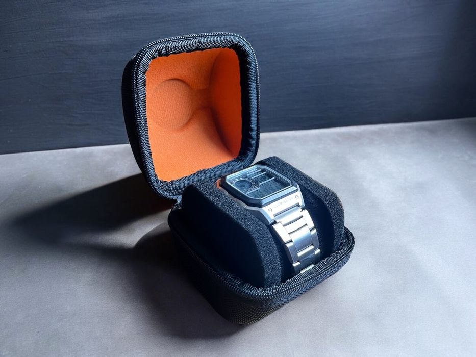 Etui na 1 zegarek czarno-pomarańczowe pudełko organizer case
