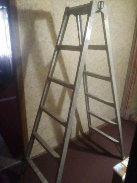 Продам стремянку б/у
