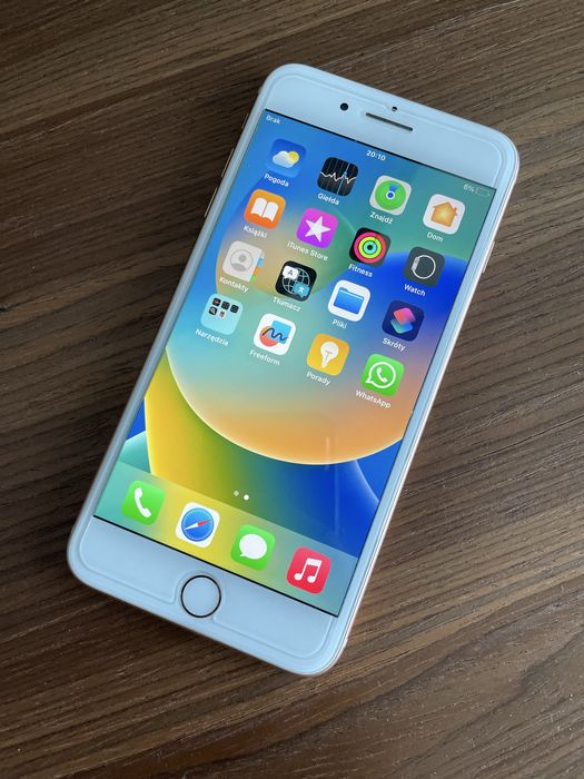 Iphone 8 plus 64 Gb - bardzo dobry stan