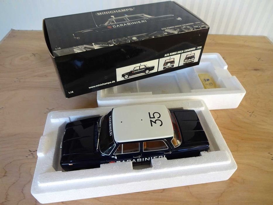 Alfa Romeo Giulia Carabinieri 1/18