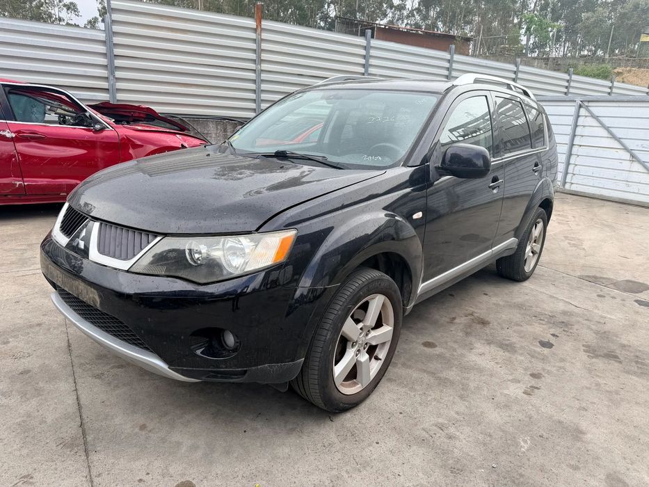 MITSUBISHI OUTLANDER 2.0 DID DE 2009 EM FIM DE VIDA (CENTRO DE ABATE)