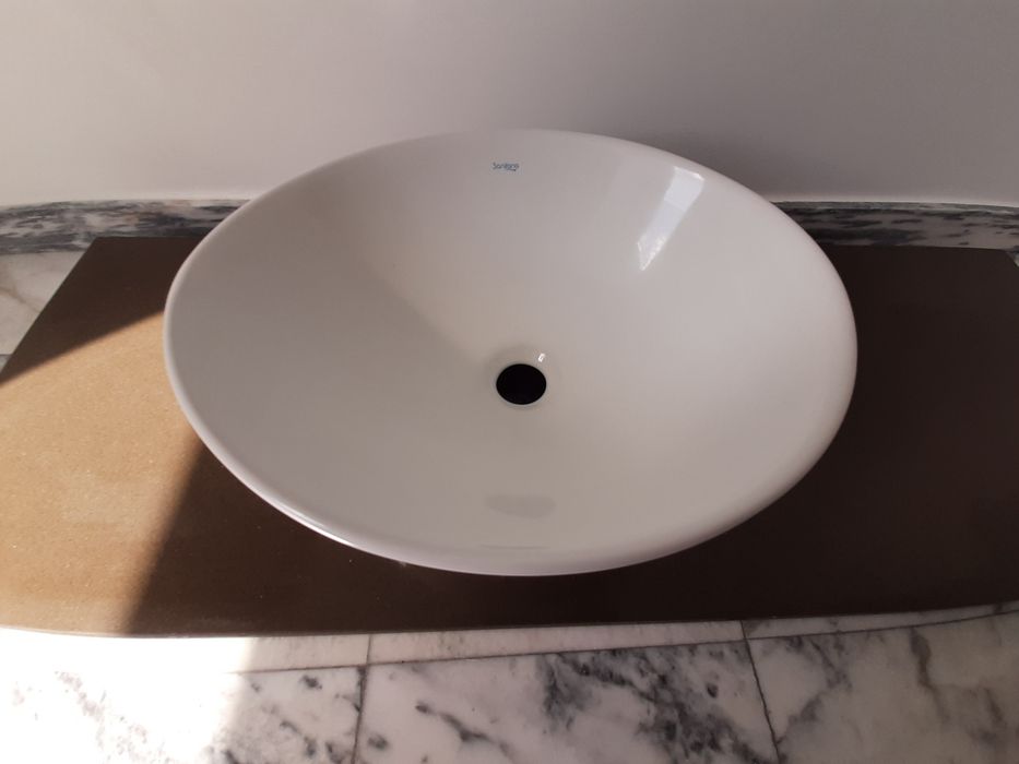 Lavatório com pedra