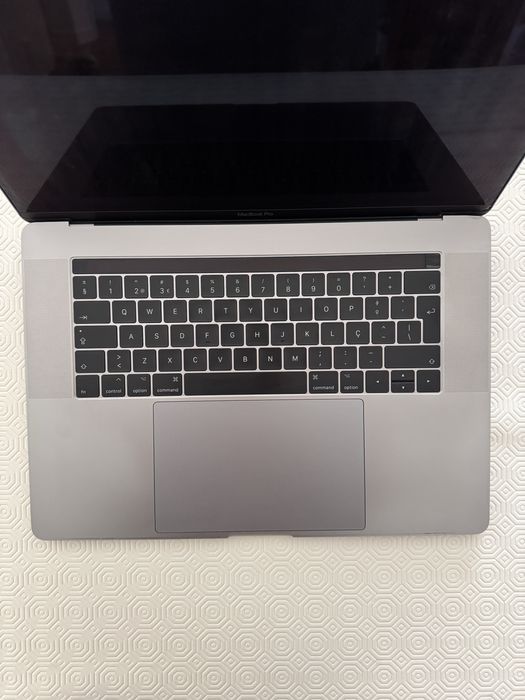 Computador MacBook Pro 15 Polegadas443437207656212482