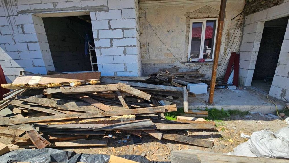 Вивіз сміття , вантажні перевзення,домашній переїзд,все що вам потріб