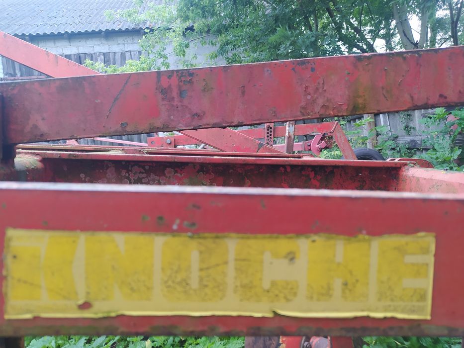 Agregat uprawowy KNOCHE ścierniskowiec