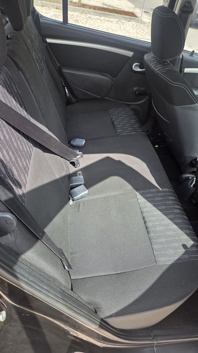 Dacia Sandero 1.2 16 v  75cv
