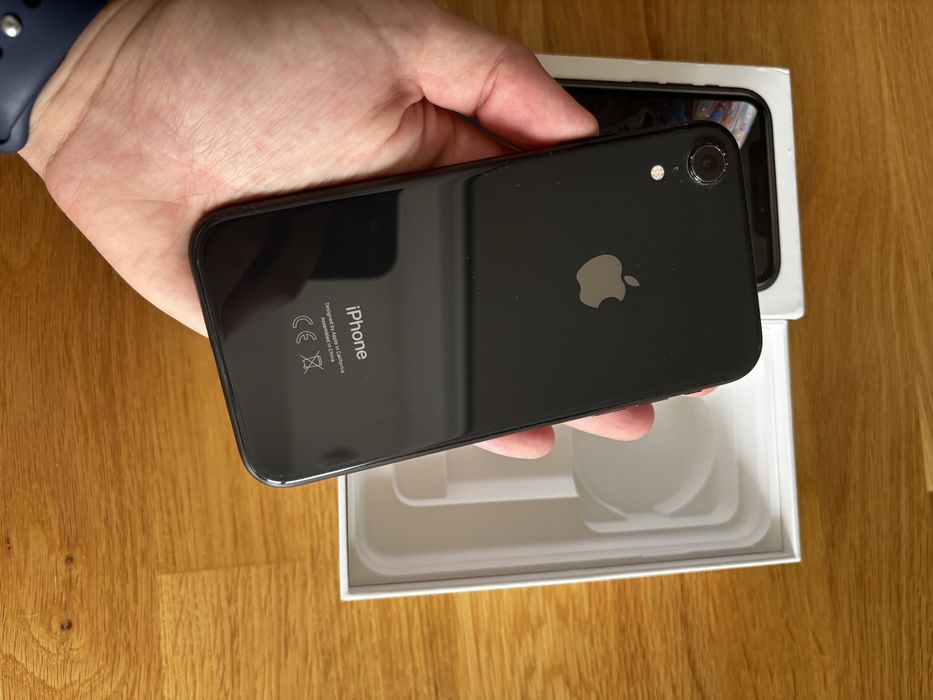 iPhone XR 64GB