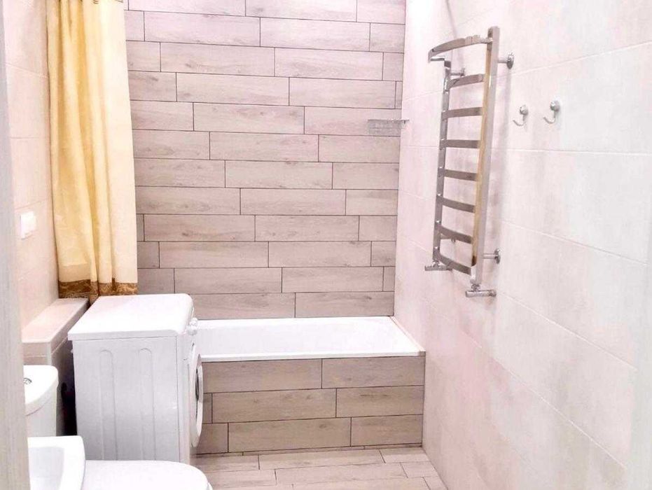 Посуточно, почасово квартира м. Теремки, м. Ипподром