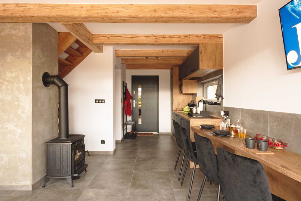NOWY DOM W GÓRACH 80m² dla 1-9 osób 3 pokoje 2 łazienki BALIA JACUZZI ogrodzony teren 250m² GRILL