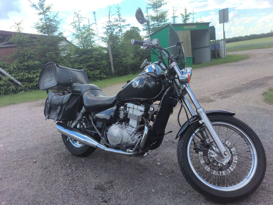 Kawasaki EN 500 typ C z 2003 roku.