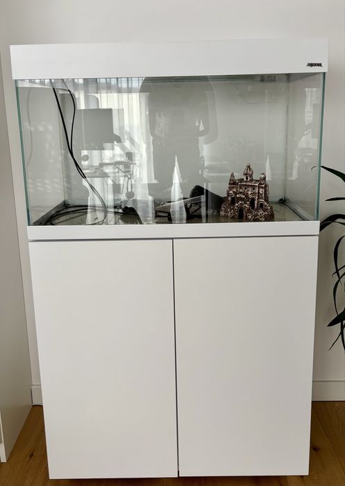 Zestaw akwariowy AQUAEL OPTISET BIAŁY 125 + SZAFKA OPTISET + wyposażenie dodatkowe