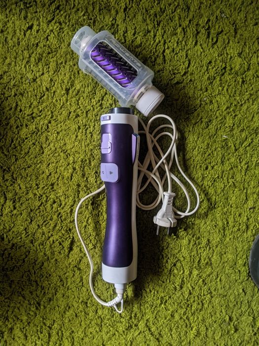 Фен-щетка Rowenta Brush Activ