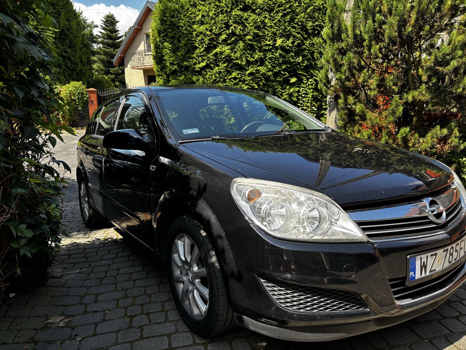 Opel Astra H 1.6 115 km