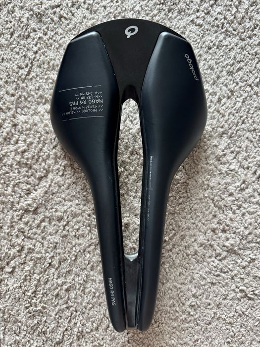 Vendo selim prologo nago r4 pas