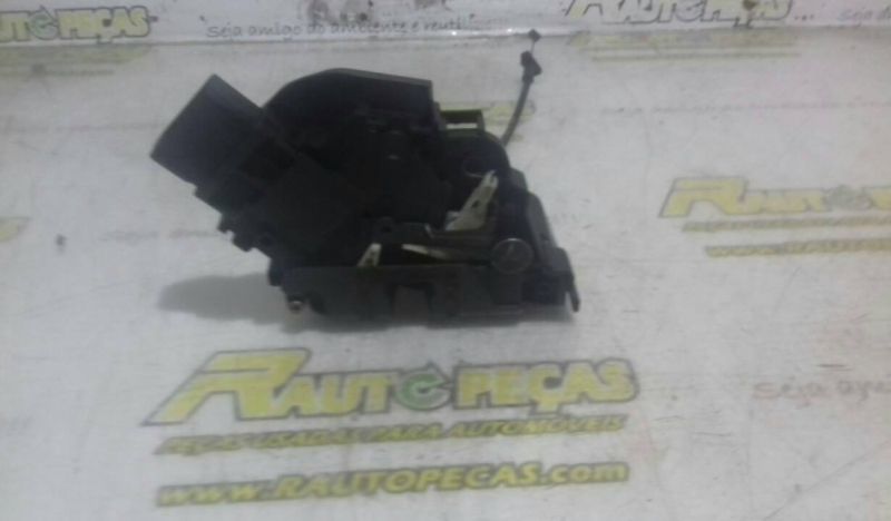 Fecho da Porta Frente Direito - FORD Focus II (DA_, HCP, DP) | 04 - 13