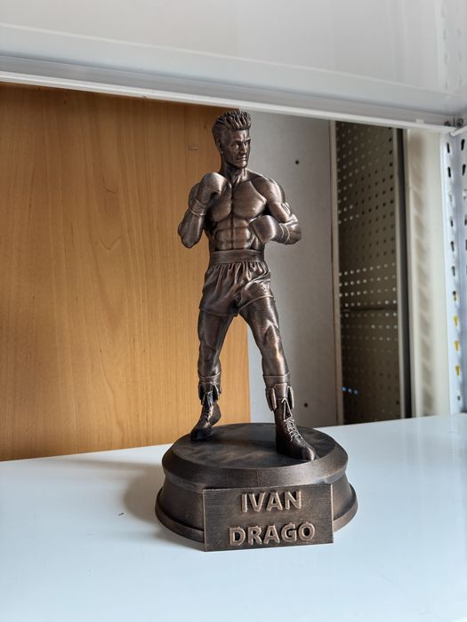 Ivan Drago Rocky Balboa figurka 34cm - brąz