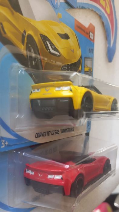 Conjunto 2 corvette c7 z06 convertible hot wheels