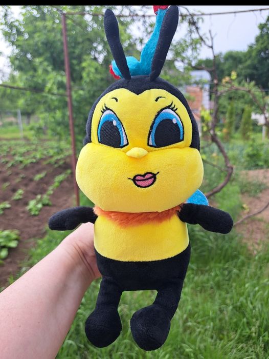 Бджілка для діточок