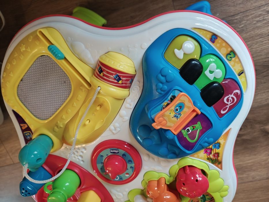 Stolik edukacyjny Chicco