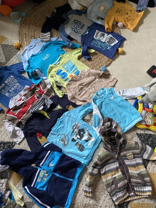 Koszulki bluzy body na dlugi rekaw swetry zapinane 80