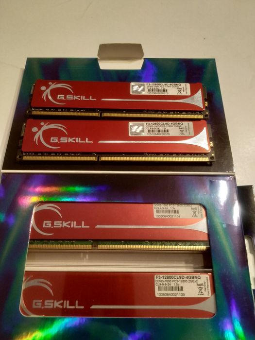 G.Skill DDR 3  4x 2Gb 1600MHz.