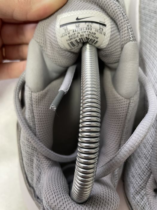 Nike кросівки 43-44