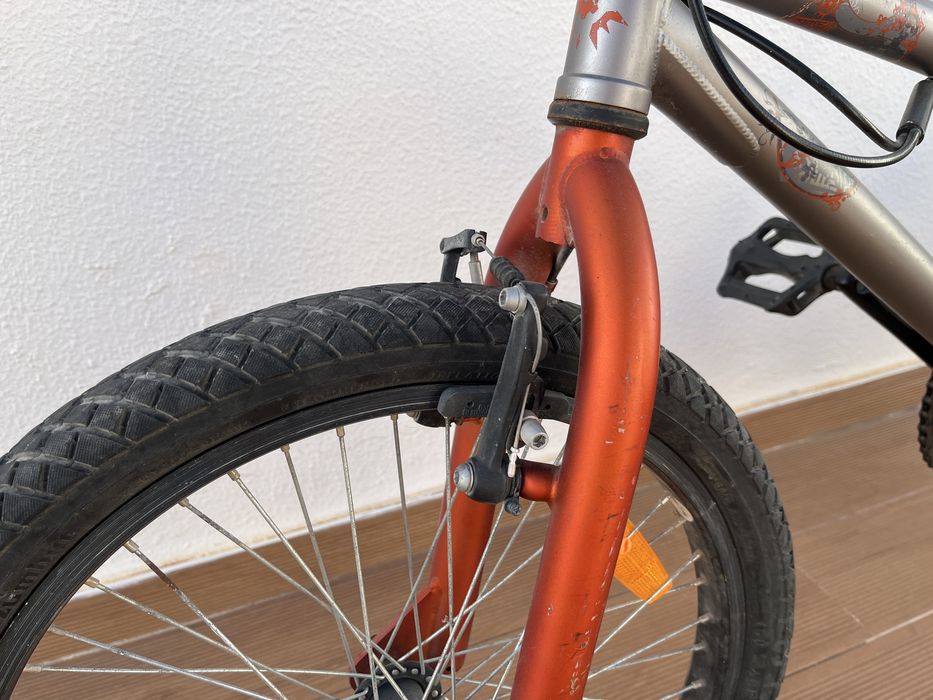 Bicicleta BMX em excelente estado
