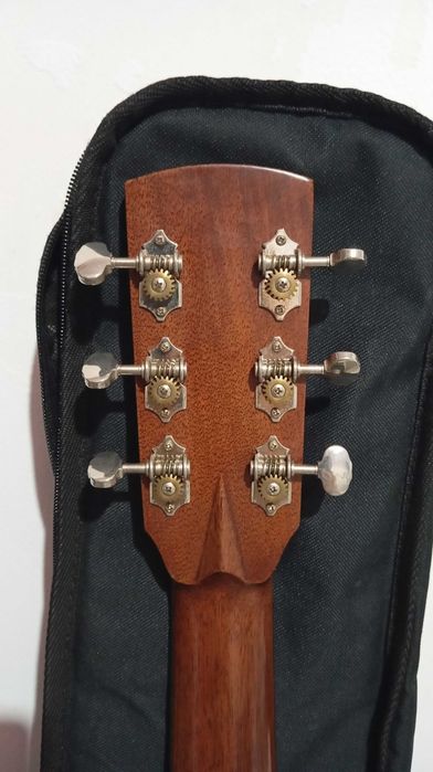 Guitarra acústica Harley Benton CLA 28