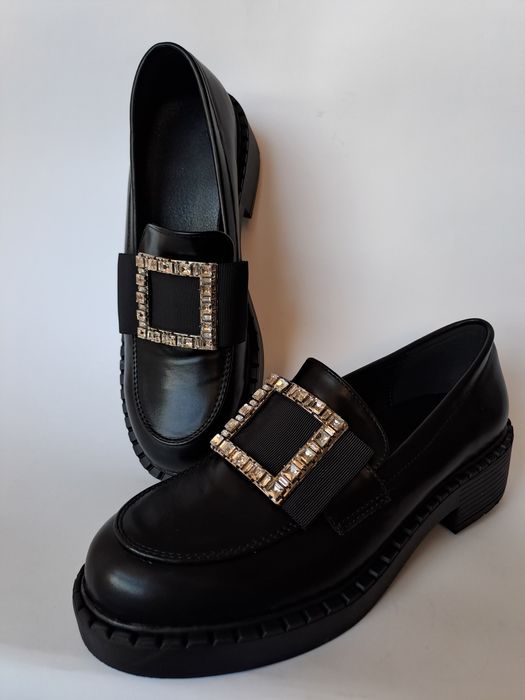 Półbuty, Mokasyny czarne, damskie, klamra, rozmiar 39,41