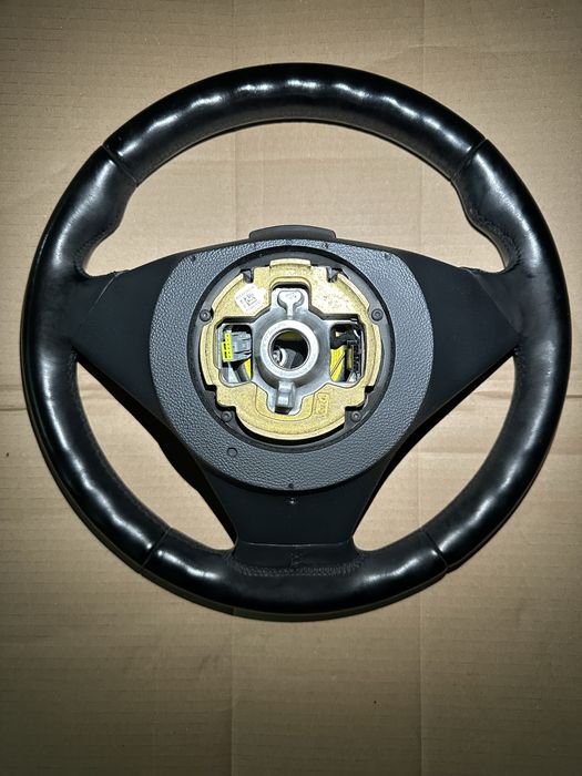 Kierownica Mpakiet BMW E60 E61 E63 E64 START/STOP