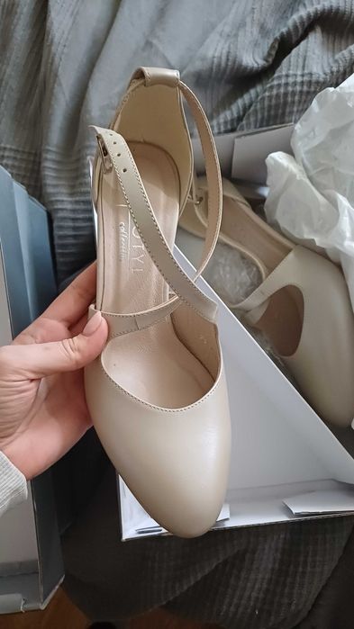 Buty kotyl model 7079 rozmiar 38