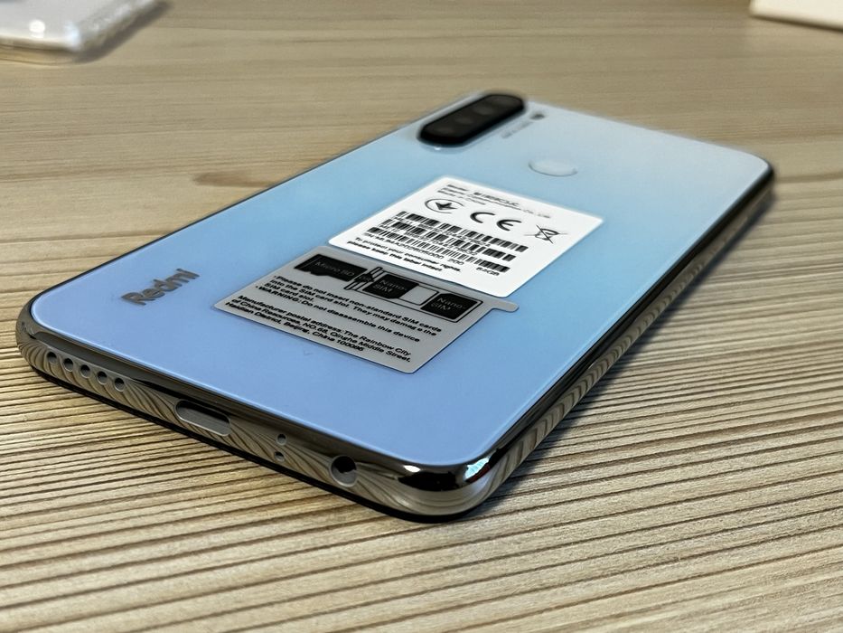 Новий Xiaomi Redmi Note 8 4/64GB White