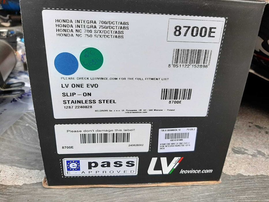 escape leovince honda