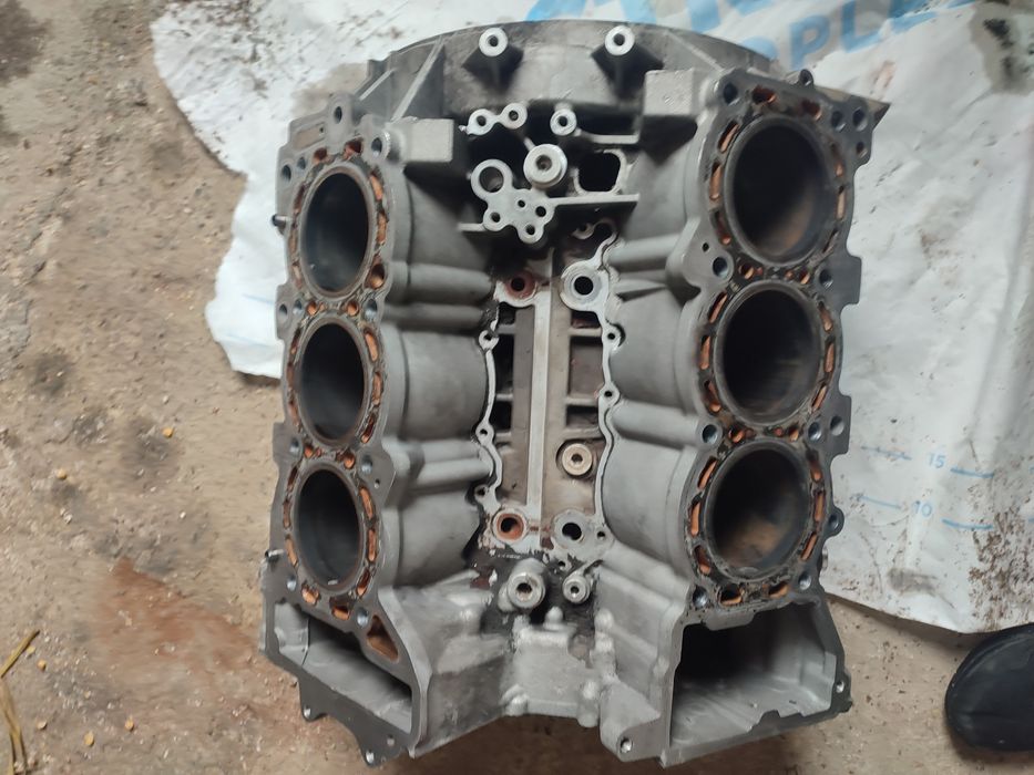 Двигун Мерседес 3,0 ом642 джип по запчастинам