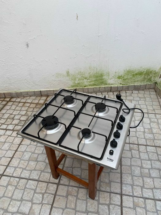 Placa a gás encastrável da Beko