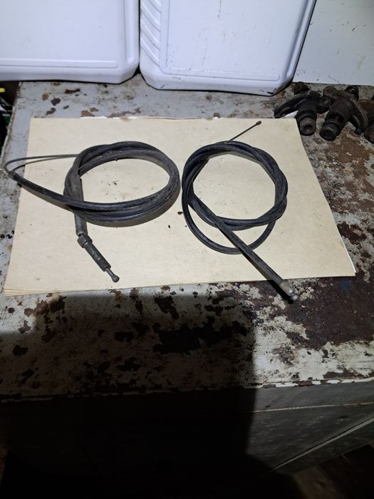 Амортизатори ,вісь задня передня