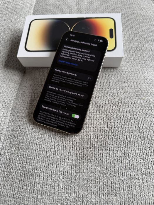 IPhone 14 pro złoty